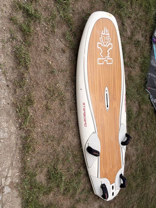Starboard isonic 75 122L