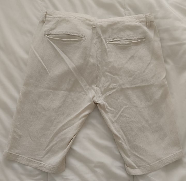 Bermuda masculino linho beige slim