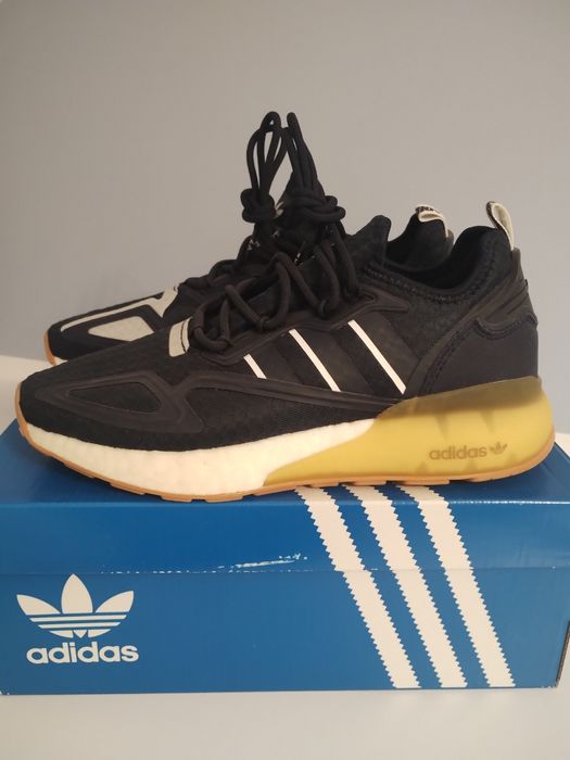 Buty sportowe marki Adidas rozmiar 40