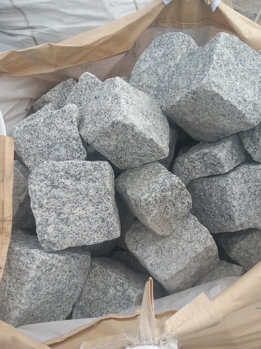 Kostki granitowe