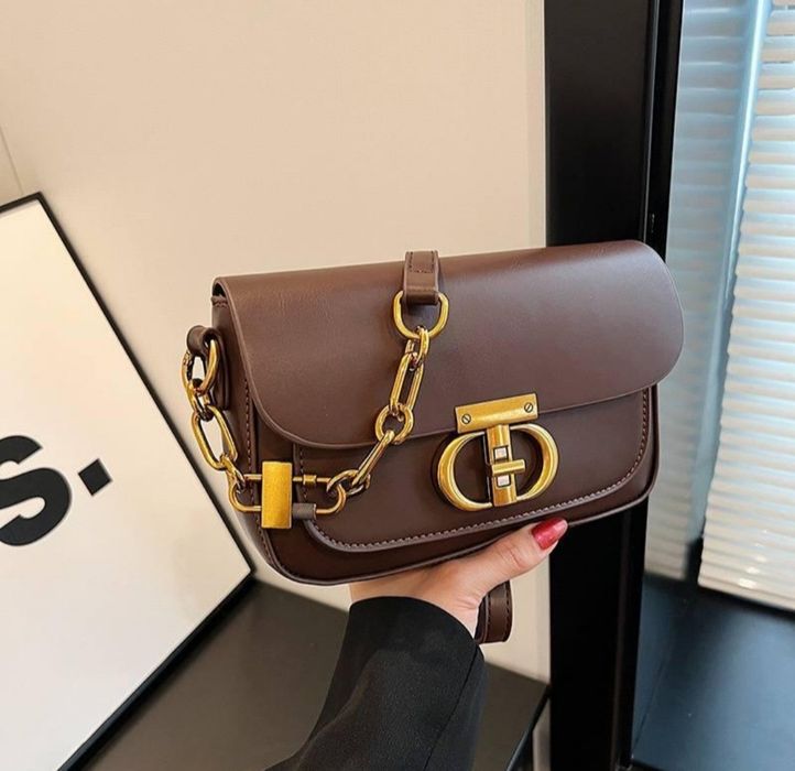 Сумочка клатч шоколадного кольору