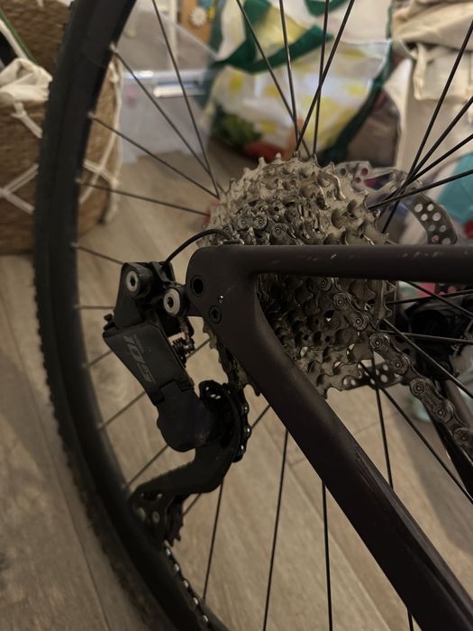 Vendo Specialized Roubaix SL8 Comp 105 DI2 52 + 2 Rodas Roval C38 + Pedais Assioma Pro MX