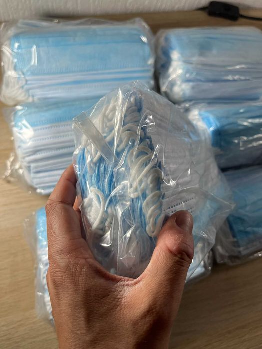 NOVOS PACKS 50x Máscara descartável de 3 camadas