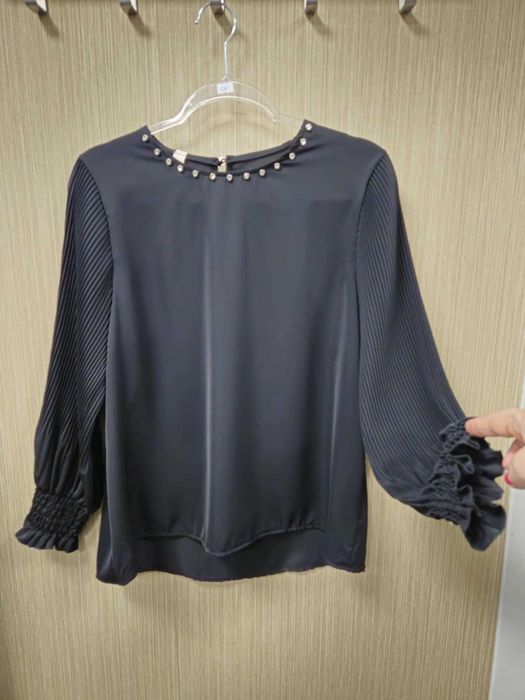 Czarna bluzka elegancka M/L Italy !!!