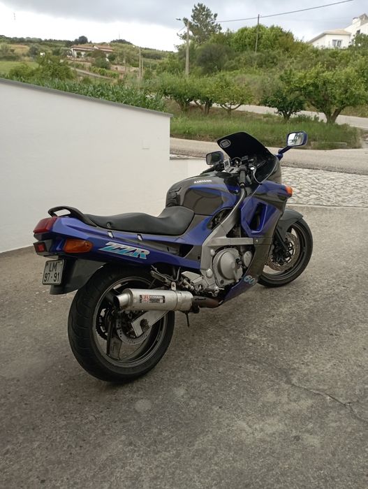 Kawasaki ZZR  600