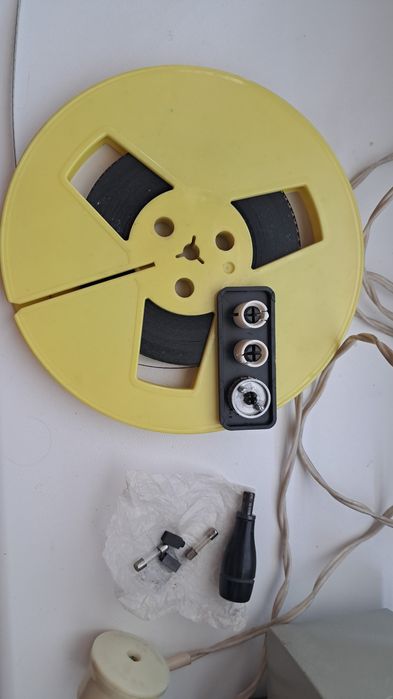 Projektor RUŚ 8 mm produkcji ZSRR