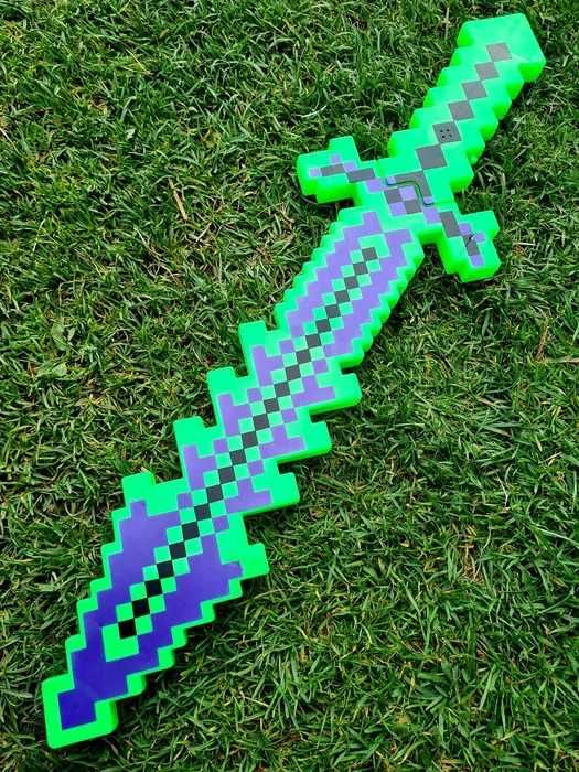 Nowy super miecz w stylu Minecraft zielony - zabawki
