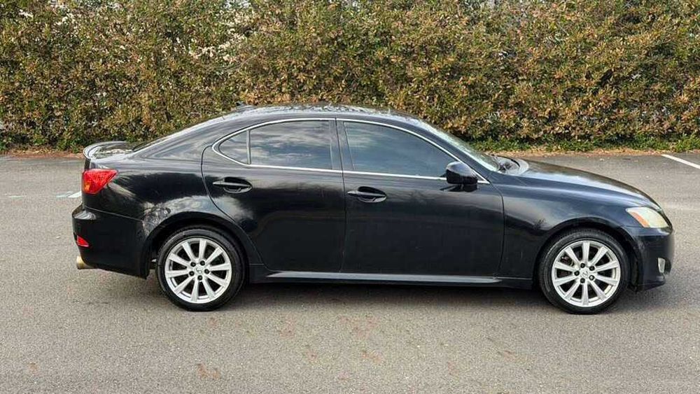 Lexus IS 250      2015