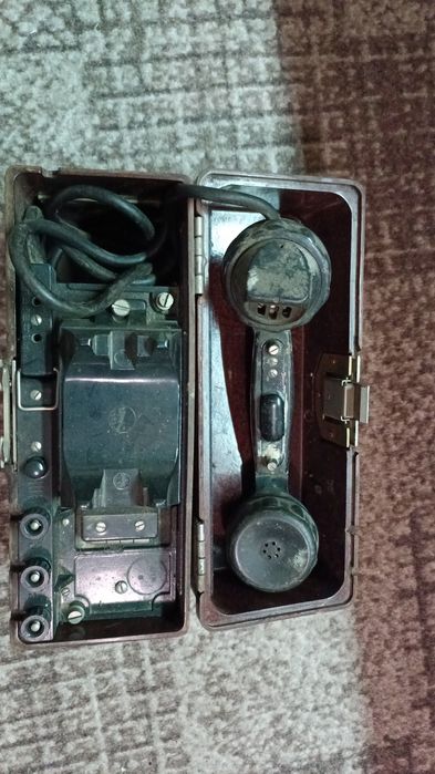 Телефон польвий, антикваріат