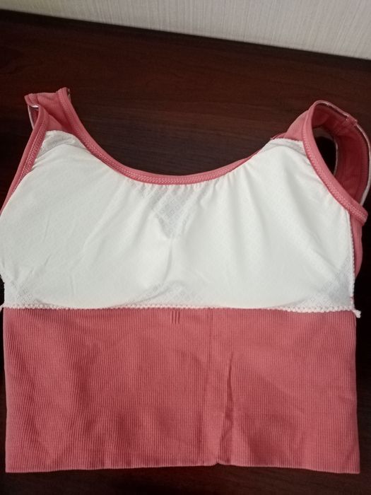 Топ безшовний в рубчик Розмір S.