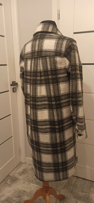 Długi koszulowy płaszcz H&M w kratę S M L