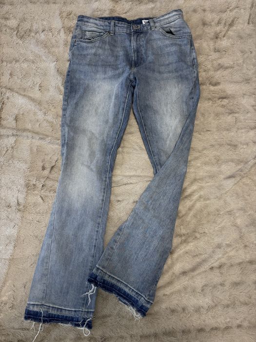 Джинсы Flared Bershka