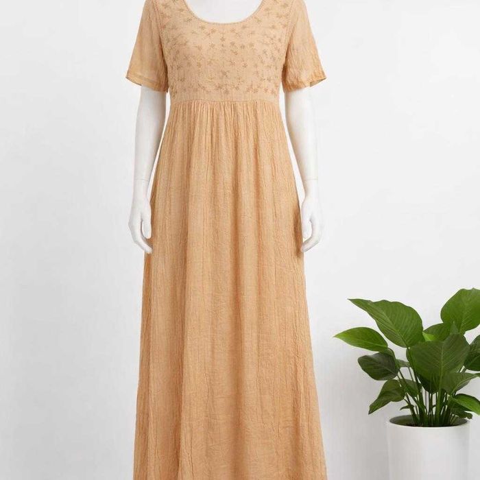 Długa sukienka jasno morelowa/ beżowa / nudę rozm l/ xl