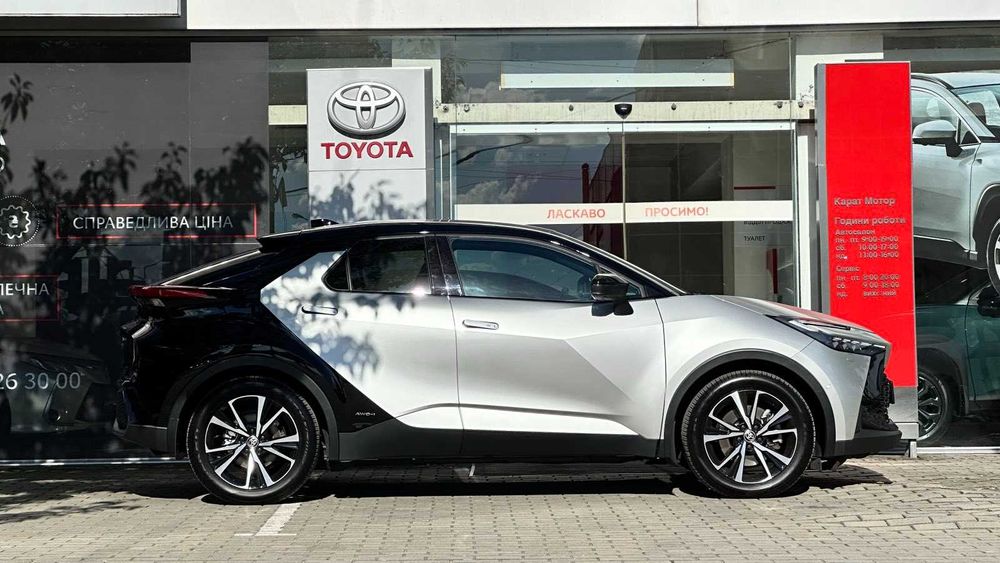 Toyota C-HR 2024 2.0 Hybrid e-CVT AWD-i • Premium Premiere Edition
