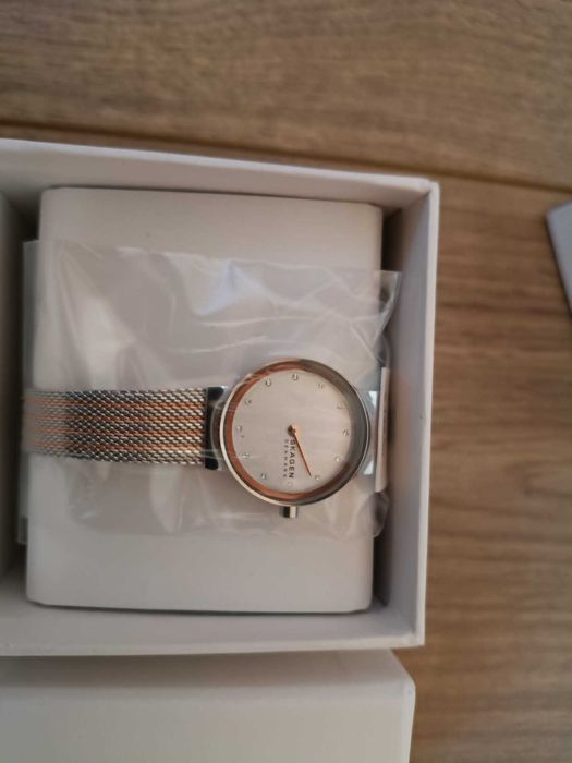 Zegarek Damski Skagen Freja Kryształki Pudełko mesh