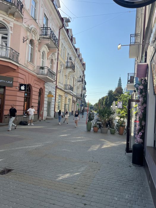 Готовий бізнес – Тернопіль  ву. Сагайдачного ,кафе, випічка, шаурма С