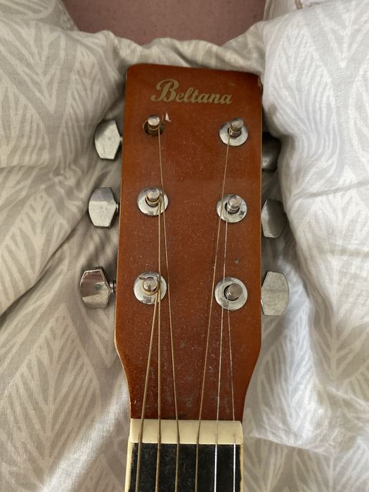Gitara akustyczna dla poczatkujących