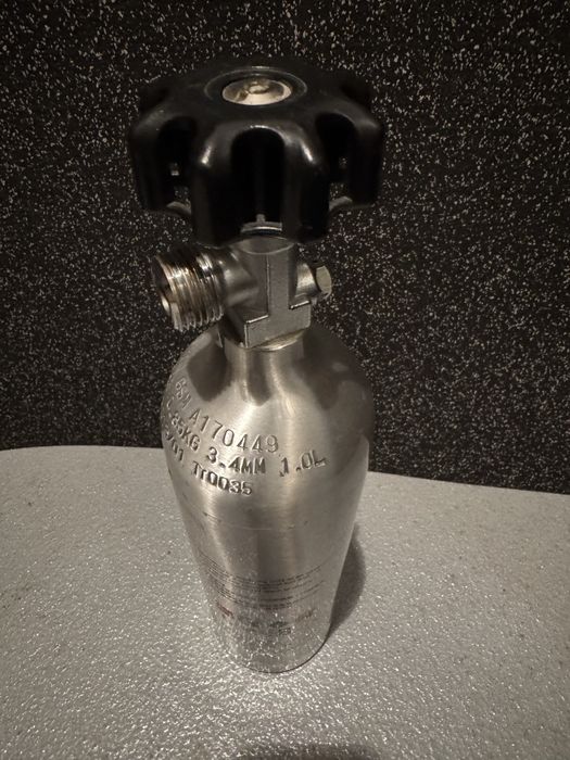 ISTA BUTLA Cylinder CO2 1szt 1 litr