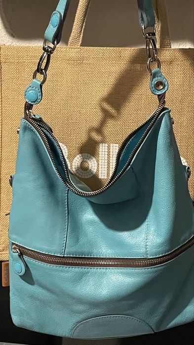 Mala azul em pele  Gabs