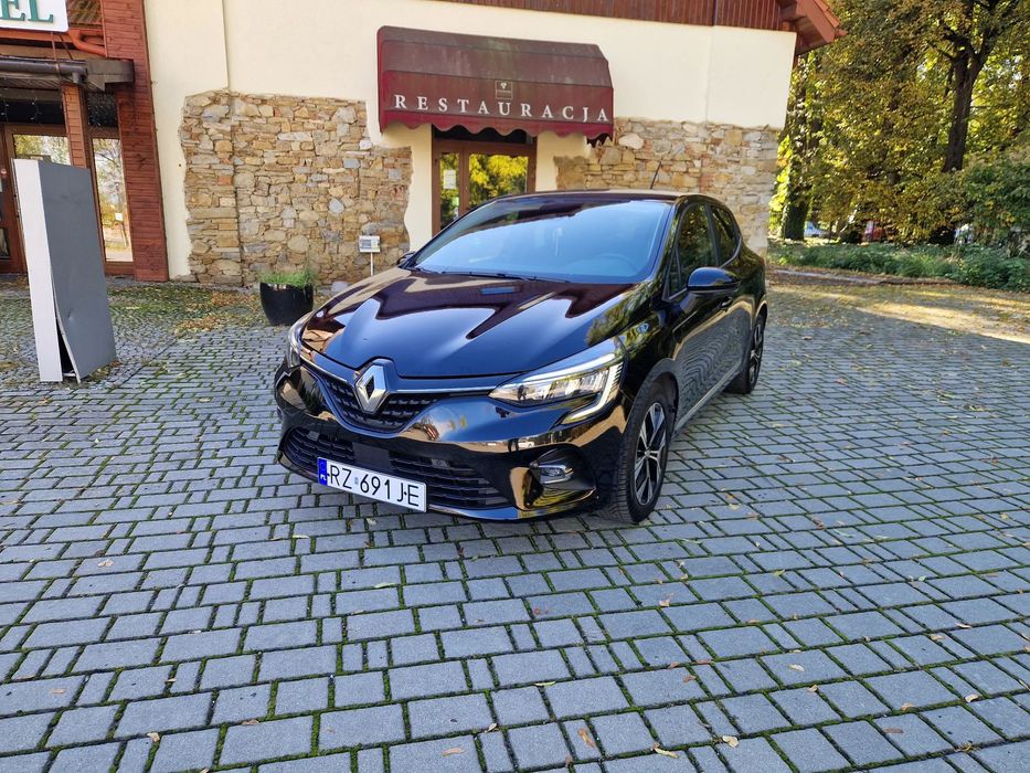 Renault Clio przejechane 32000km! full led radar kamera czujniki przód tył
