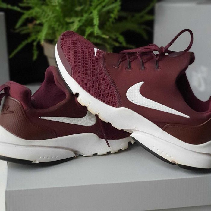 Buty NIKE Presto Fly - czerwone - r. 40 - oryginalne