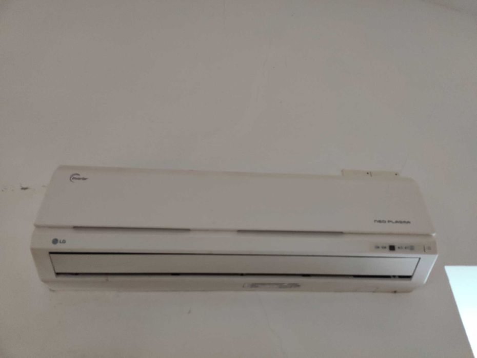 Ar condicionado LG  S12AW  12000 btu