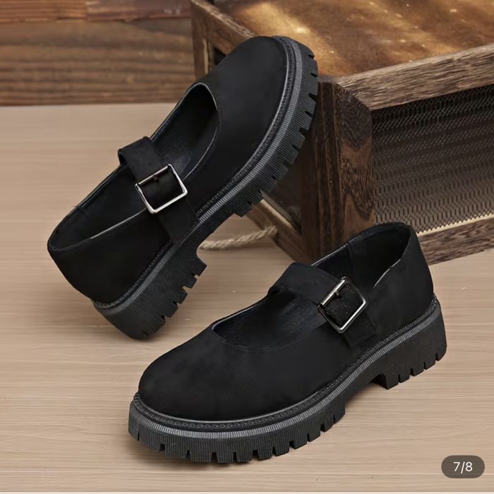 продам нові Туфлі жіночі mary jane 42-42,5 чорні