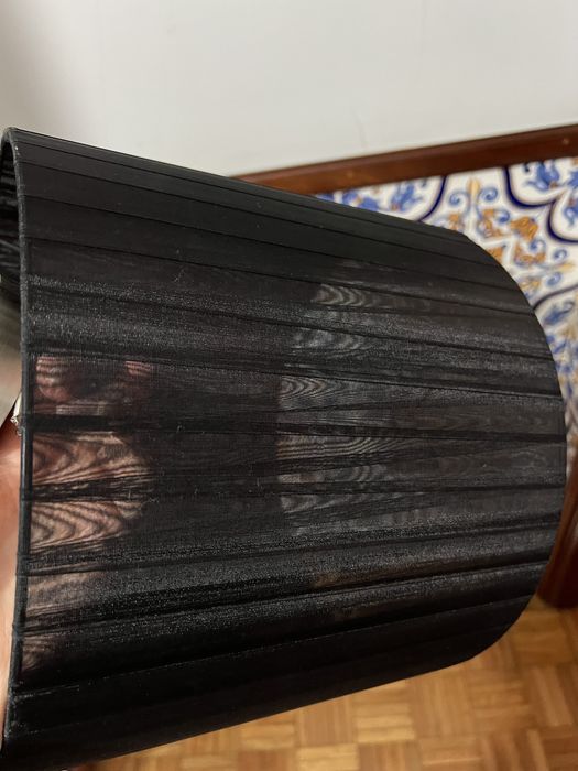 Candeeiro preto tecido