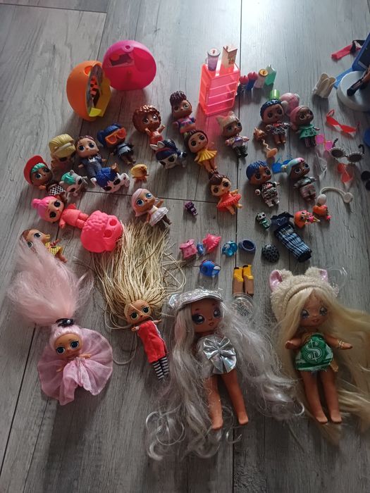 Zestaw lalek lol suprise