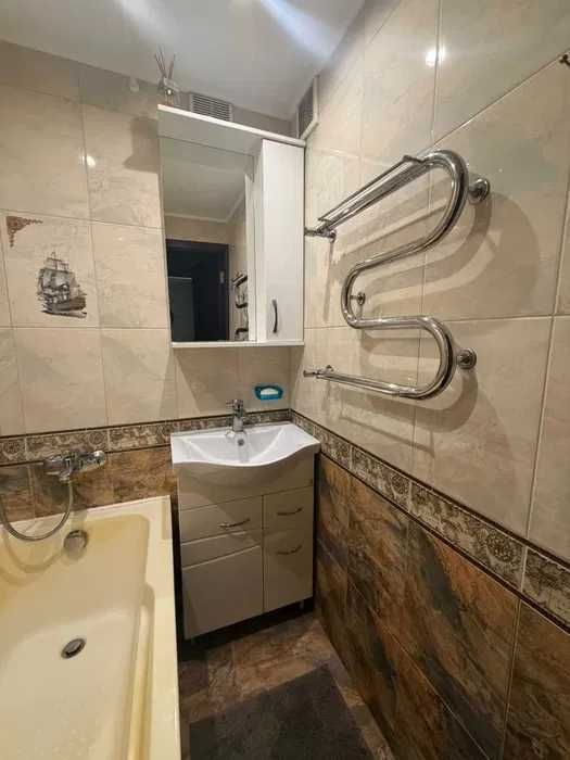 Продам 1 к. квартиру Валентиновская 606 м/н Салтовка Студенческая