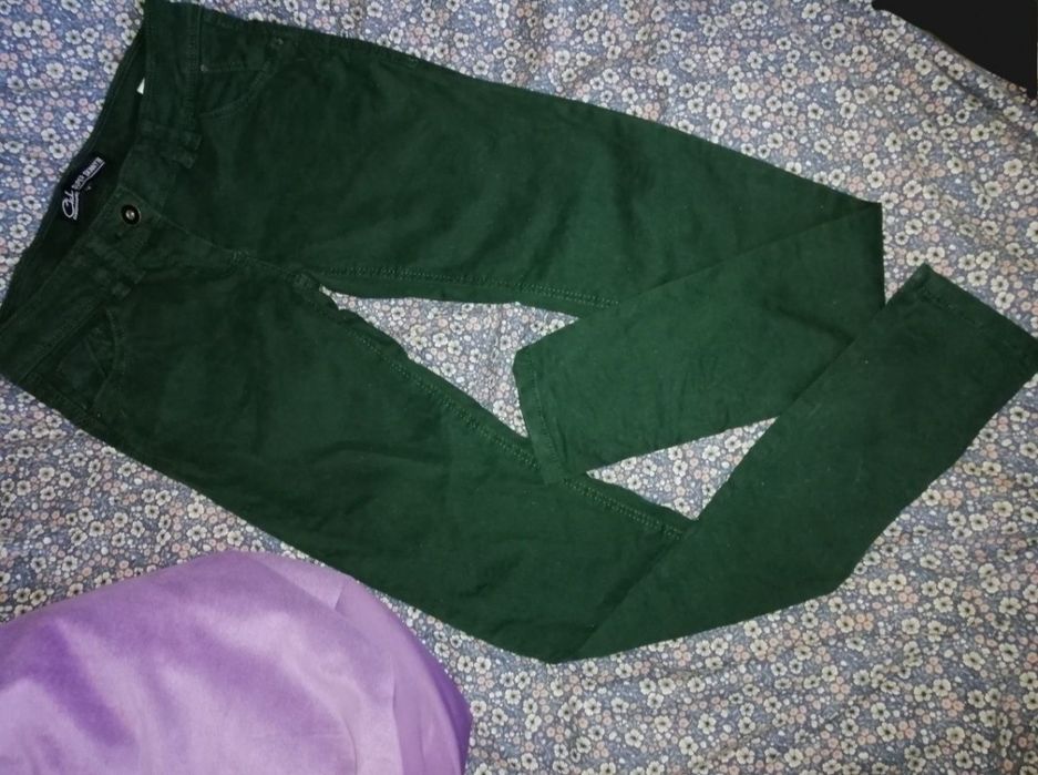 C&A spodnie materiałowe zwężane rurki skinny miły materiał xs