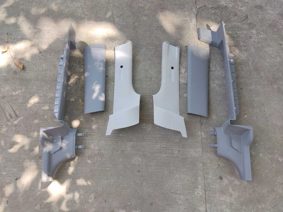 Накладки на стійки та пороги Caddy 3