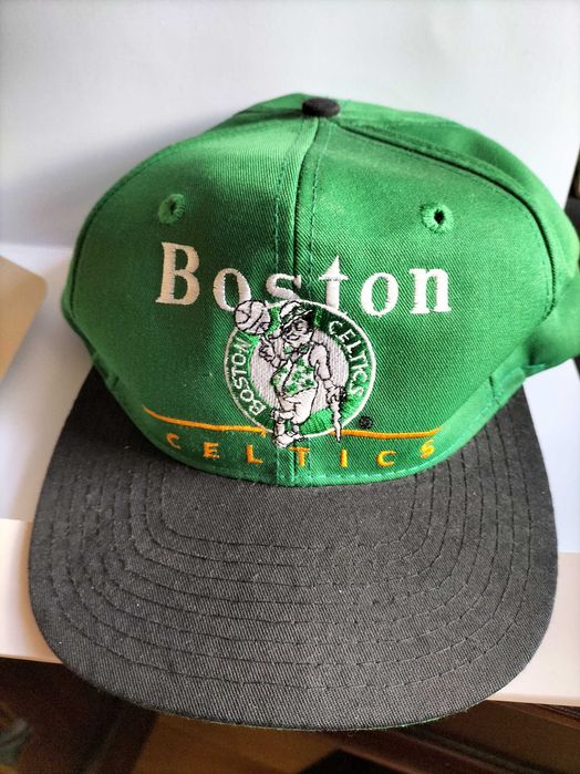 Czapki z daszkiem Boston Celtics i Jim Beam
