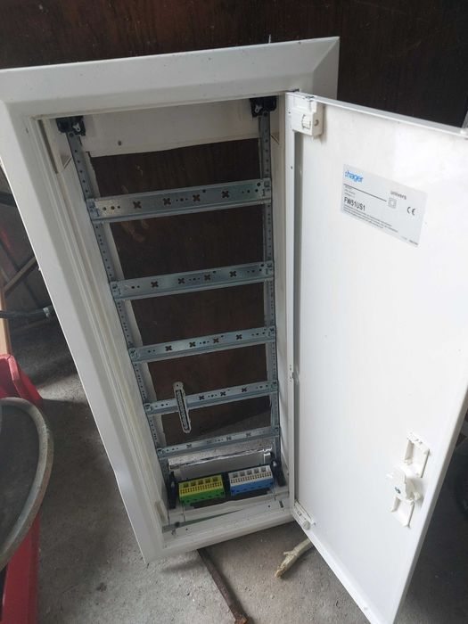 Rozdzielnia szafa sterownicza hager