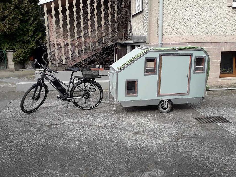Dwuosobowa rowerowa przyczepka kempingowa