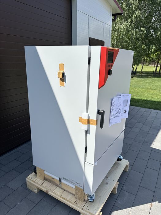 Cieplarka z chlodzeniem Binder KB 240
