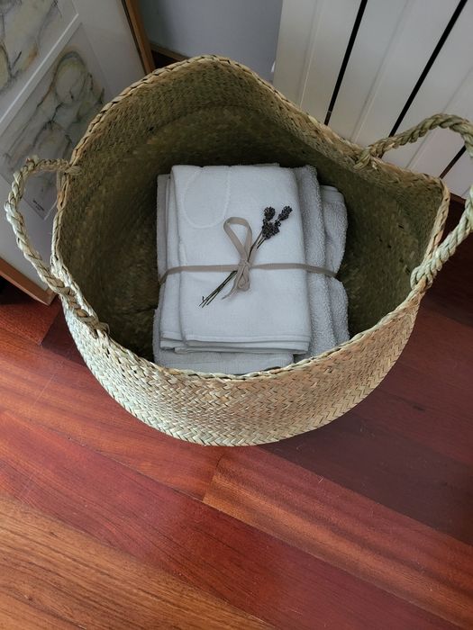Quarto para arrendar. Simpático quarto para arrendar num aoartamento aconchegante.
