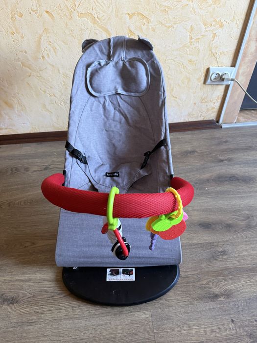 Шезлонг-качалка для дітей