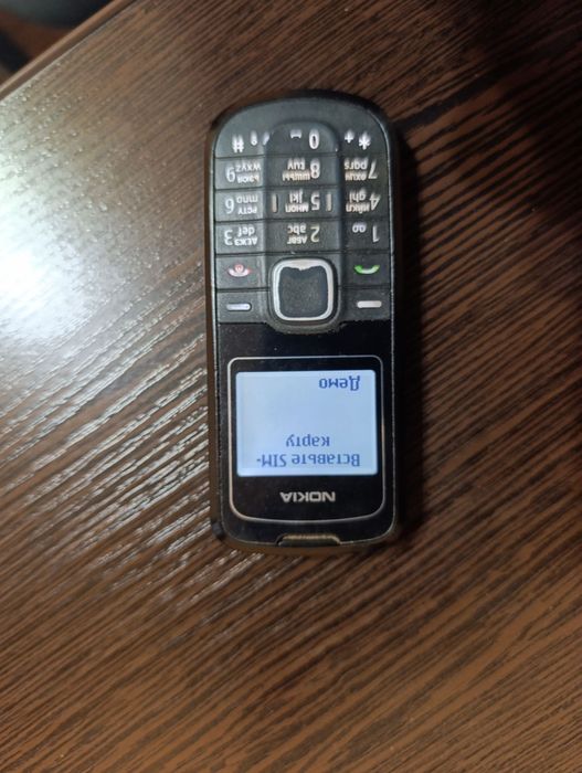 Телефон Nokia 1280