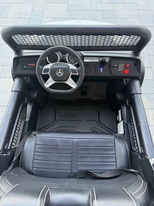 Auto Na Akumulator dla dziecka Mercedes Unimog Biały