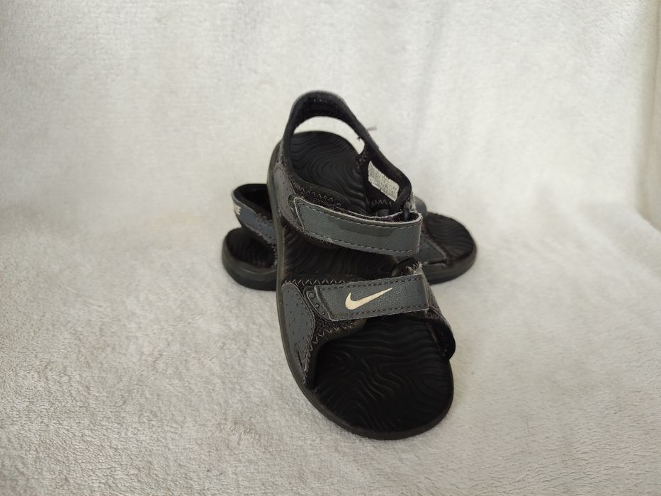 Sandały sandałki Nike 25