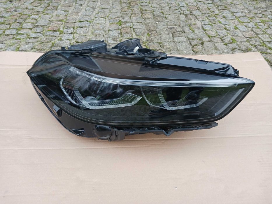 Lampa FULL Led Prawa Prawy BMW F40 CZARNA Shadow Line