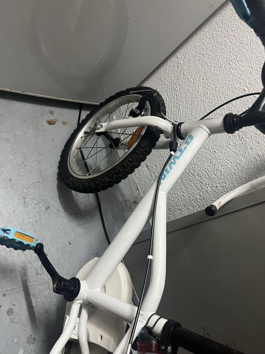 Bicicleta criança em bom estado