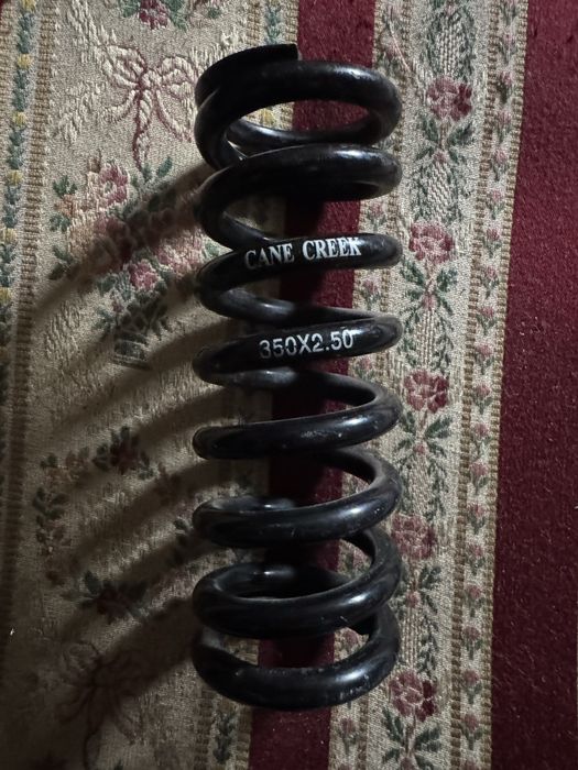 sprężyna cane creek 300x2,50