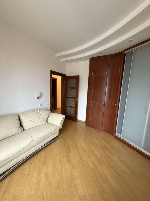 Аренда квартиры, Печерск, евроремонт,Мариинский парк,метро,Лавра