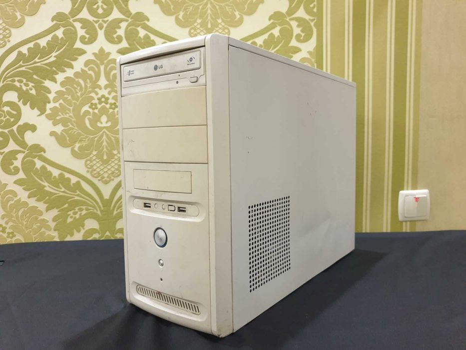 Домашний компьютер ,стационарный ПК ,системный блок