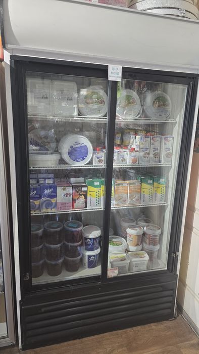 Холодильник торговий