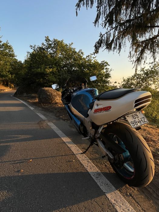 Suzuki Gsxr Srad 600