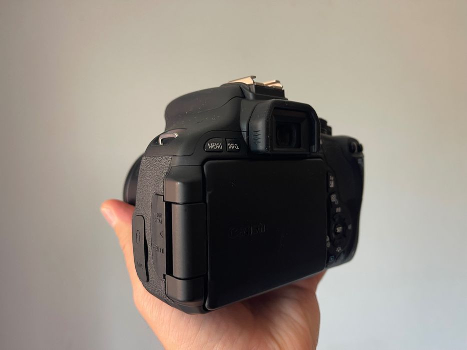 Canon 600D (T3i) 50mm 1.8 II