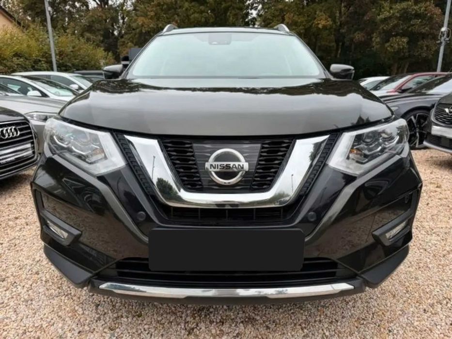 Nissan X-Trail      2018